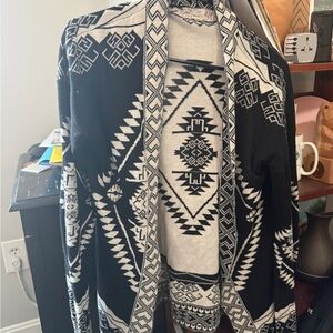 Pink Republic Black and White Patterned Cardigan